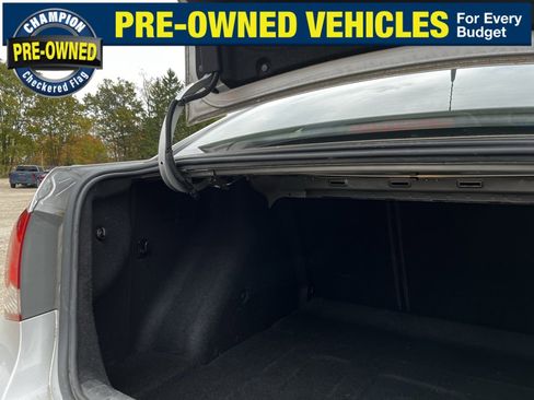 Used 2014 Chevrolet Cruze LS image 9