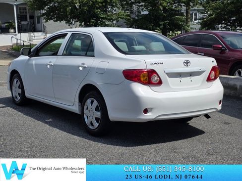 Used 2010 Toyota Corolla LE FWD image 4