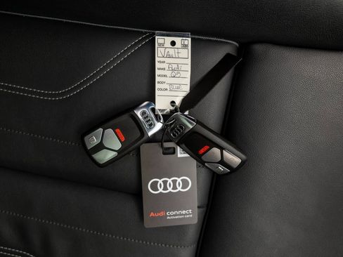 Used 2024 Audi Q5 2.0T Premium w/ Convenience Package image 47