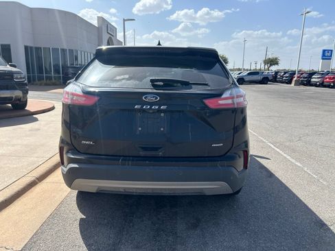 Used 2024 Ford Edge SEL AWD/4WD image 6