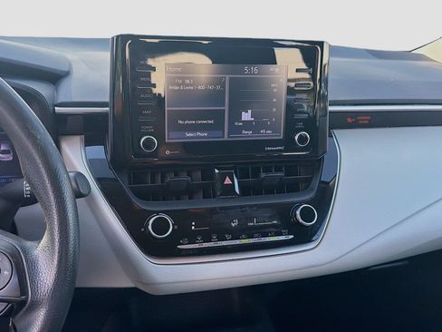 Used 2022 Toyota Corolla L FWD image 8