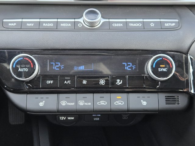 Certified 2025 Hyundai Elantra SEL FWD image 13