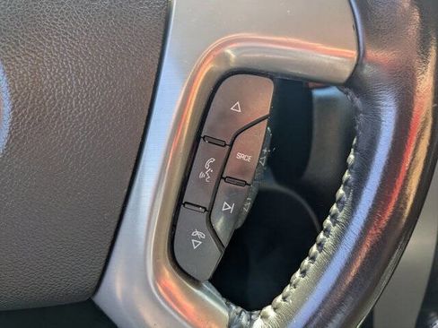 Used 2014 GMC Yukon SLE image 18