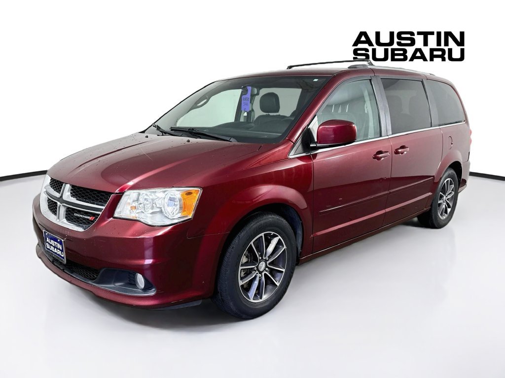 Used 2017 Dodge Grand Caravan SXT FWD image 3