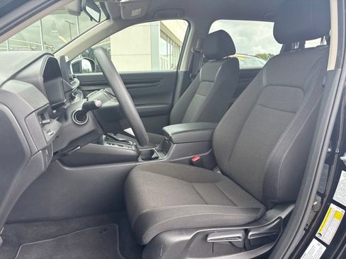 Used 2025 Honda CR-V LX image 10