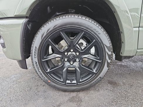 Used 2026 RAM 1500 Laramie w/ Night Edition image 11