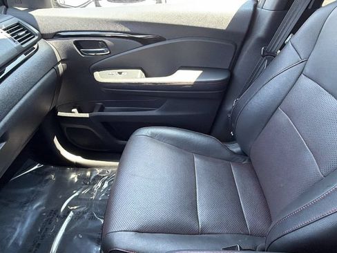 Used 2024 Honda Ridgeline Black Edition image 12