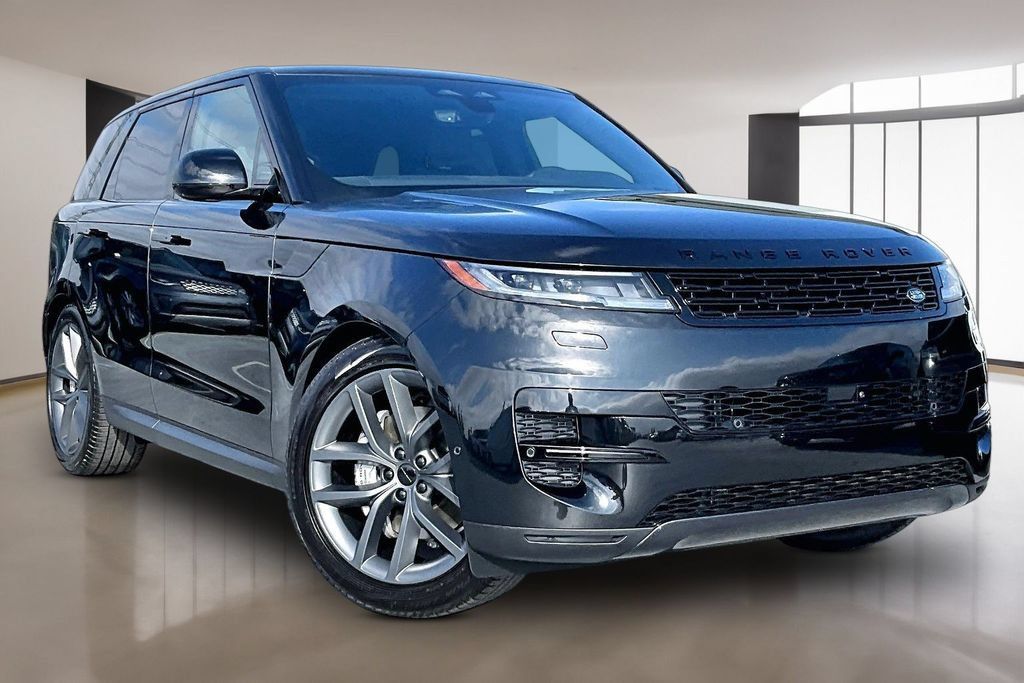 New 2027 Land Rover Range Rover Sport SE AWD/4WD image 2