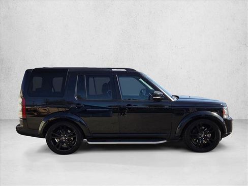 Used 2016 Land Rover LR4 HSE image 4