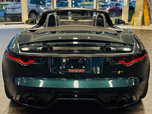 Used 2016 Jaguar F-TYPE R image 16