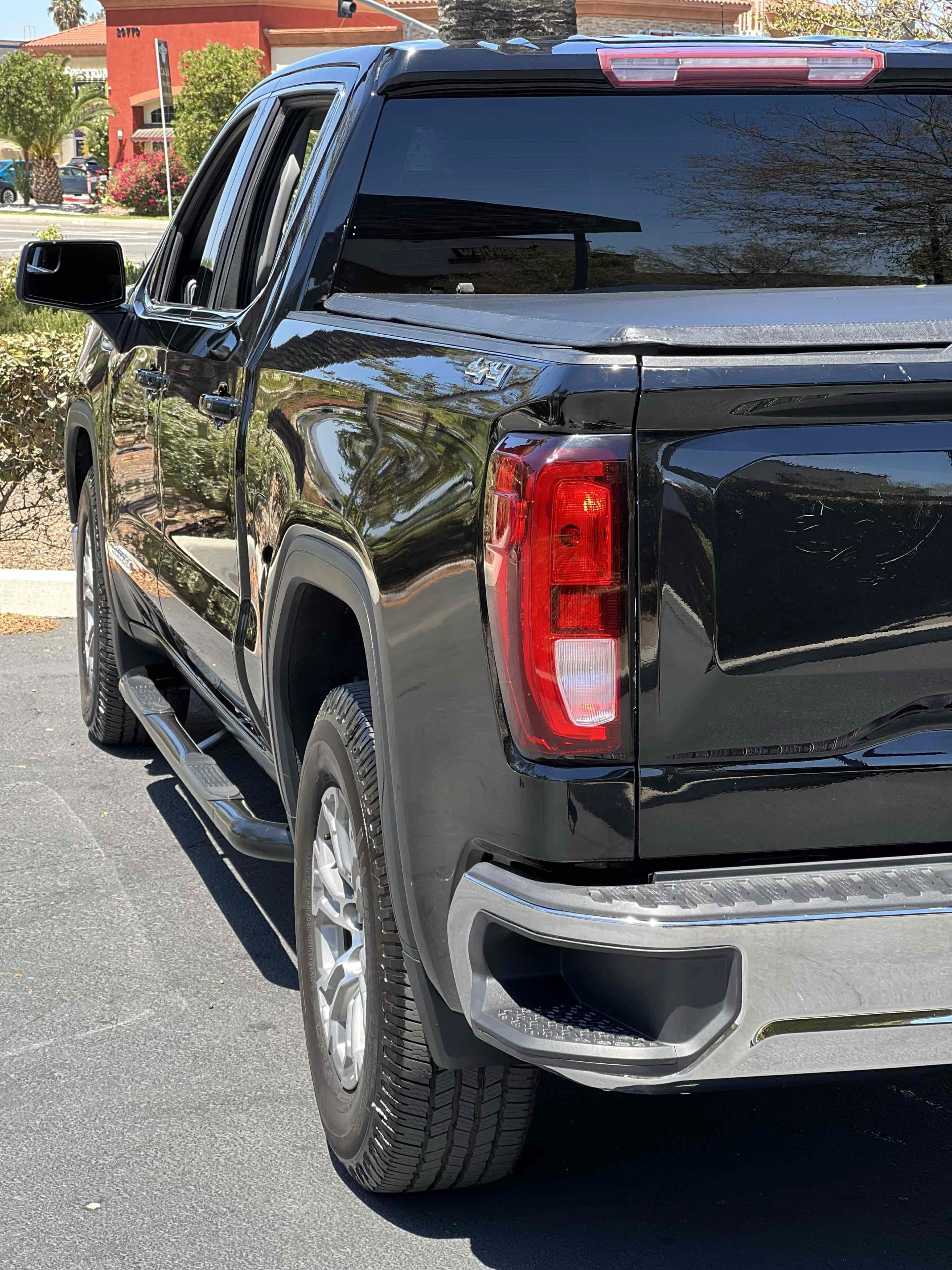 Used 2020 GMC Sierra 1500 SLE w/ SLE Value Package AWD/4WD image 51