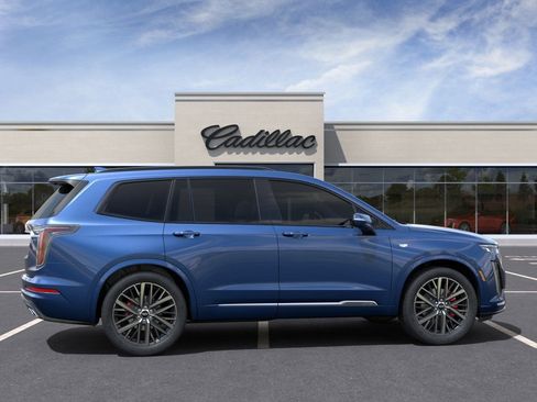 New 2025 Cadillac XT6 Sport w/ Platinum Package image 6