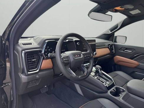 New 2026 GMC Canyon AT4 w/ Nightfall Essentials Package AWD/4WD image 33