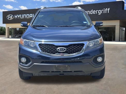 Used 2012 Kia Sorento LX w/ Convenience Pkg FWD image 5