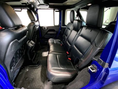 Used 2019 Jeep Wrangler Unlimited Rubicon AWD/4WD image 24