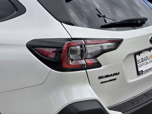 Certified 2025 Subaru Outback Onyx Edition XT w/ Popular Package #2 image 7