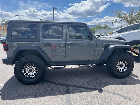 Used 2020 Jeep Wrangler Unlimited Sport S image 7
