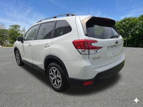 Used 2023 Subaru Forester Premium AWD/4WD image 8