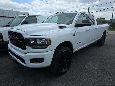 Used 2022 RAM 3500 Lone Star w/ Night Edition AWD/4WD image 15