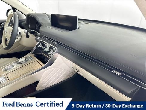 Used 2024 Genesis GV80 3.5T w/ Prestige Package image 33