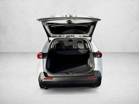 Used 2024 Toyota RAV4 XLE image 7