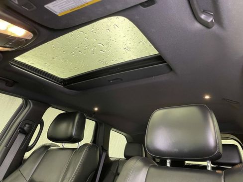 Used 2020 Jeep Grand Cherokee Limited w/ Premium Lighting Group image 18