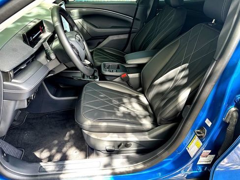 Used 2025 Ford Mustang Mach-E Select w/ Comfort Package Lite RWD image 10