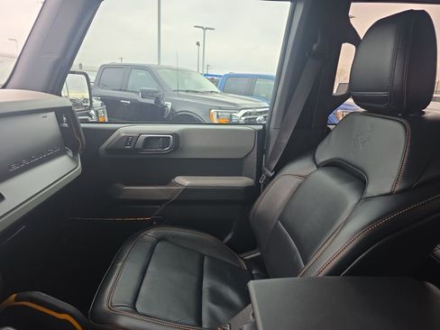 Certified 2022 Ford Bronco Badlands image 33