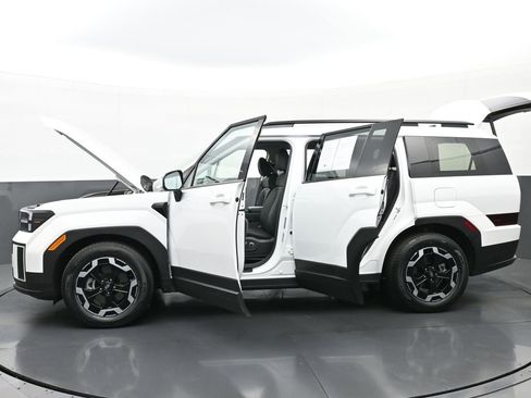 Certified 2025 Hyundai Santa Fe SEL image 49