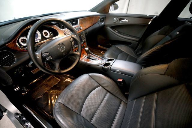 Used 2006 Mercedes-Benz CLS 55 AMG image 6