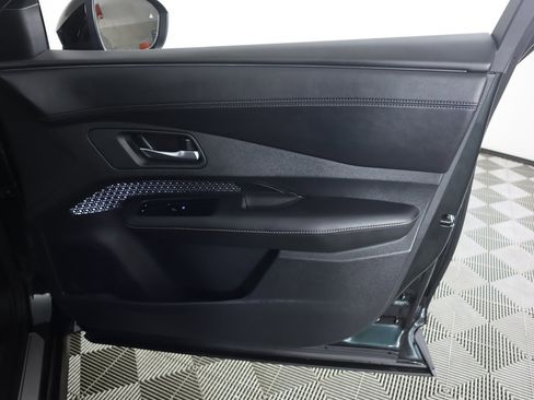 Used 2023 Nissan Ariya EVOLVE+ e-4ORCE image 29