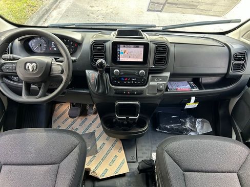 New 2025 RAM ProMaster 3500 w/ Crew Van Package image 11
