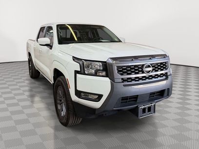 Used 2025 Nissan Frontier SV w/ SV Convenience Package