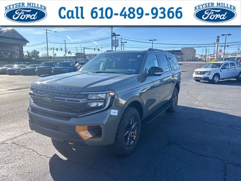 New 2025 Ford Expedition Tremor image 1
