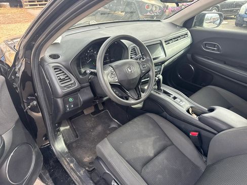 Used 2019 Honda HR-V EX image 11
