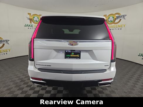Used 2023 Cadillac Escalade Premium Luxury Platinum AWD/4WD image 7