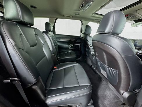 Used 2024 Kia Telluride S w/ S Sunroof Package image 34
