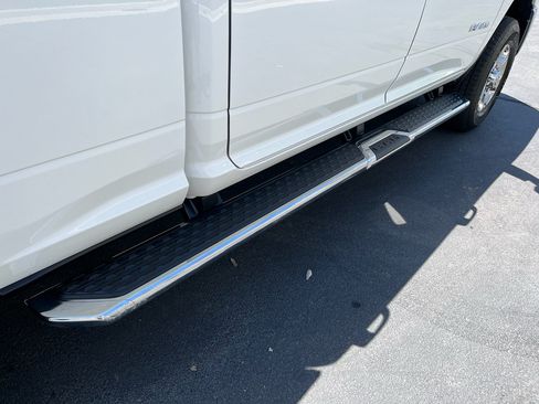 Used 2026 RAM 2500 Big Horn AWD/4WD image 15