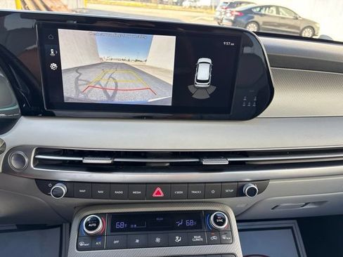 Used 2024 Hyundai Palisade SEL FWD image 18