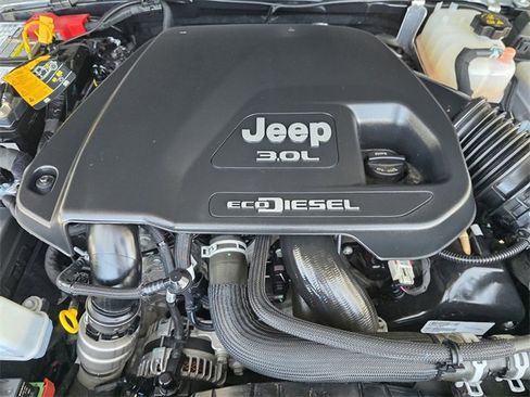 Used 2023 Jeep Wrangler Sport S image 20