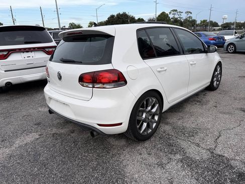 Used 2012 Volkswagen Golf 4-Door FWD image 5