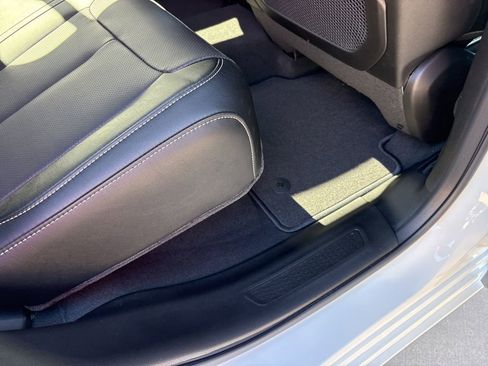 New 2026 Jeep Grand Cherokee Limited image 24