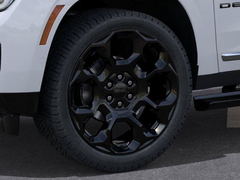 New 2026 GMC Yukon XL Denali AWD/4WD image 9