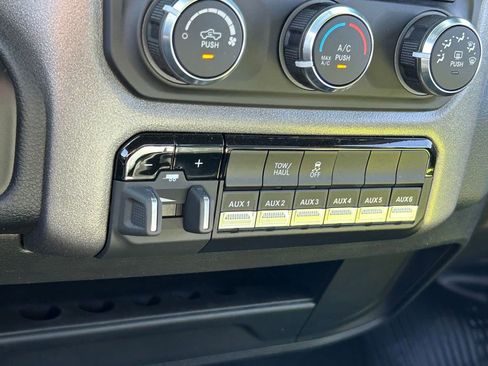 Used 2022 RAM 2500 Tradesman image 38