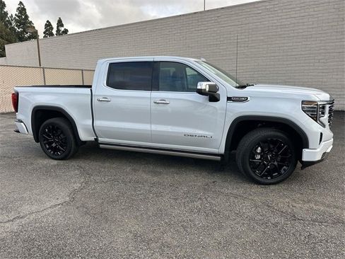 New 2026 GMC Sierra 1500 Denali image 3
