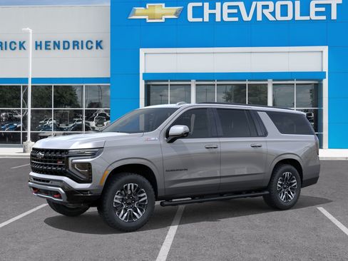 New 2026 Chevrolet Suburban Z71 w/ Comfort Package AWD/4WD image 3