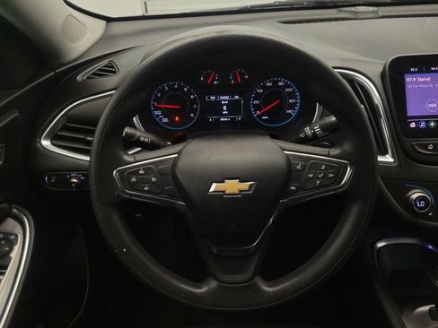 Used 2020 Chevrolet Malibu LT FWD image 22