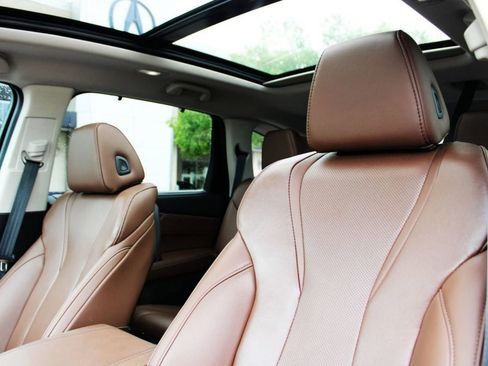 Used 2023 Acura MDX FWD w/ Technology Package image 18
