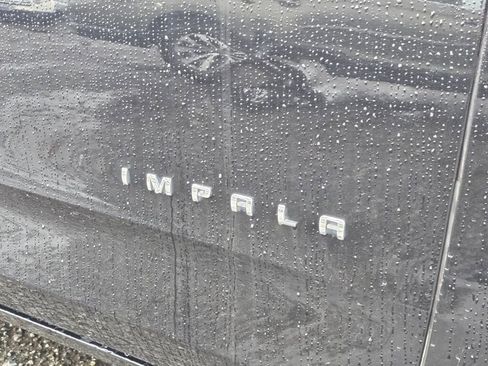 Used 2014 Chevrolet Impala LT w/ Convenience Package image 10