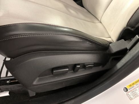 Used 2017 GMC Terrain SLT w/ Open Road Package image 13